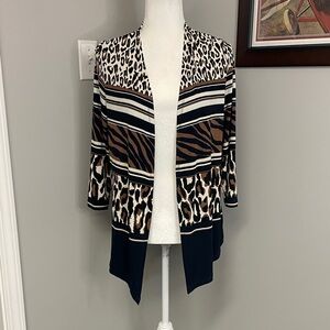 Chicos Travelers wrinkle free open front animal print light weight cardigan 0/Sm